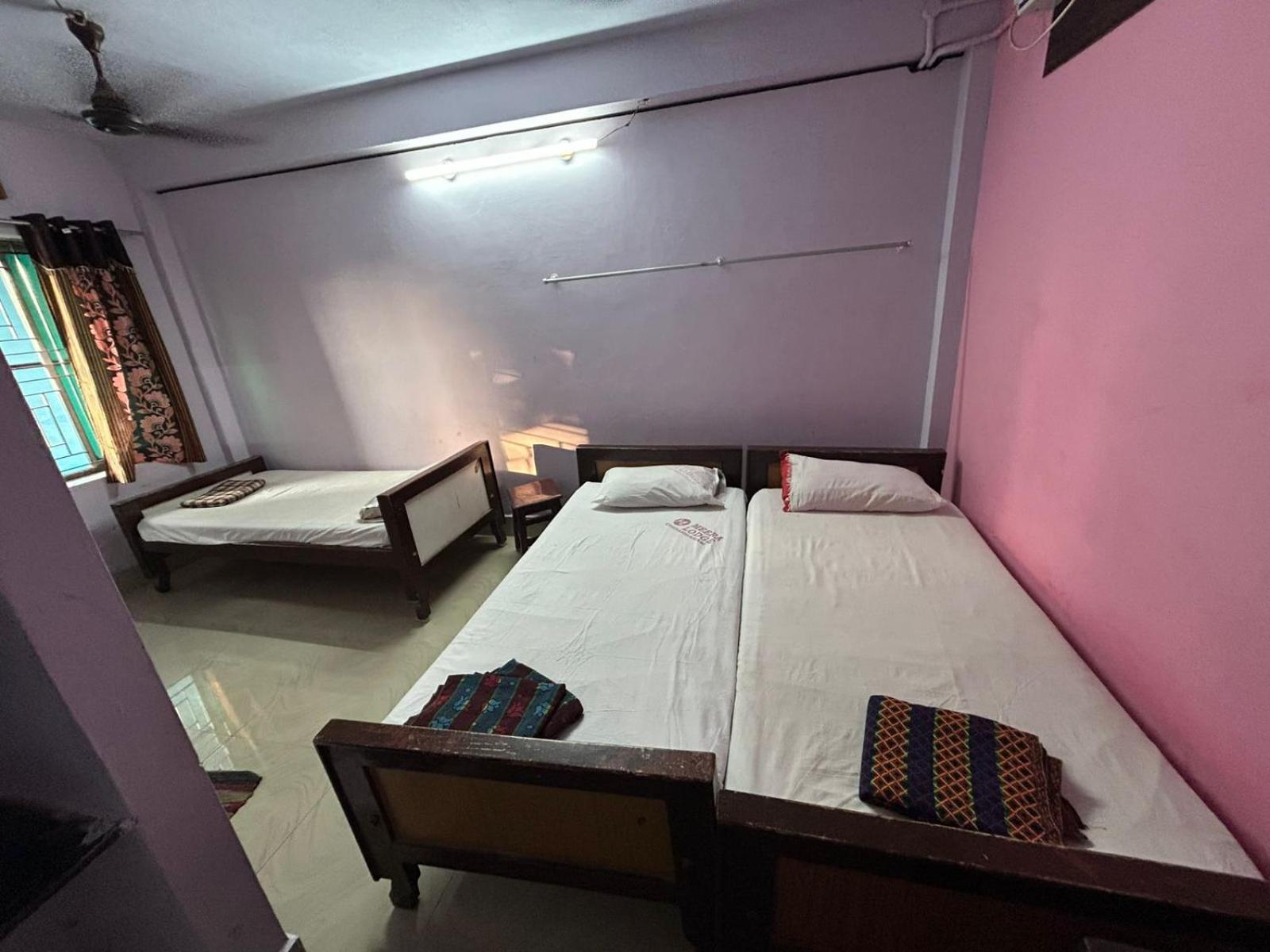 Meera Lodge Chidambaram Exterior foto