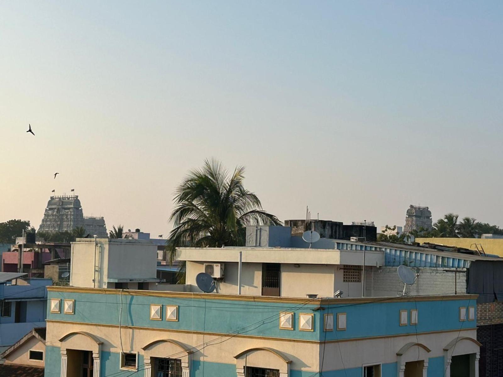 Meera Lodge Chidambaram Exterior foto